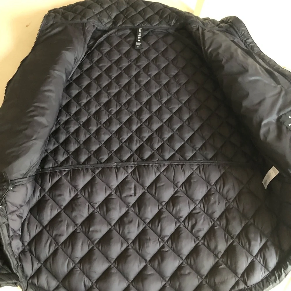 New: Athleta Whisper Featherless Jacket. Black. Size Small